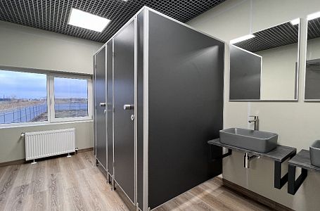 Строительство офиса 600 м2 в каркасном строении из сэндвич панелей