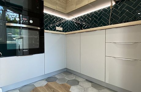 Капитальный ремонт 1-комнатной квартиры на побережье по дизайн-проекту